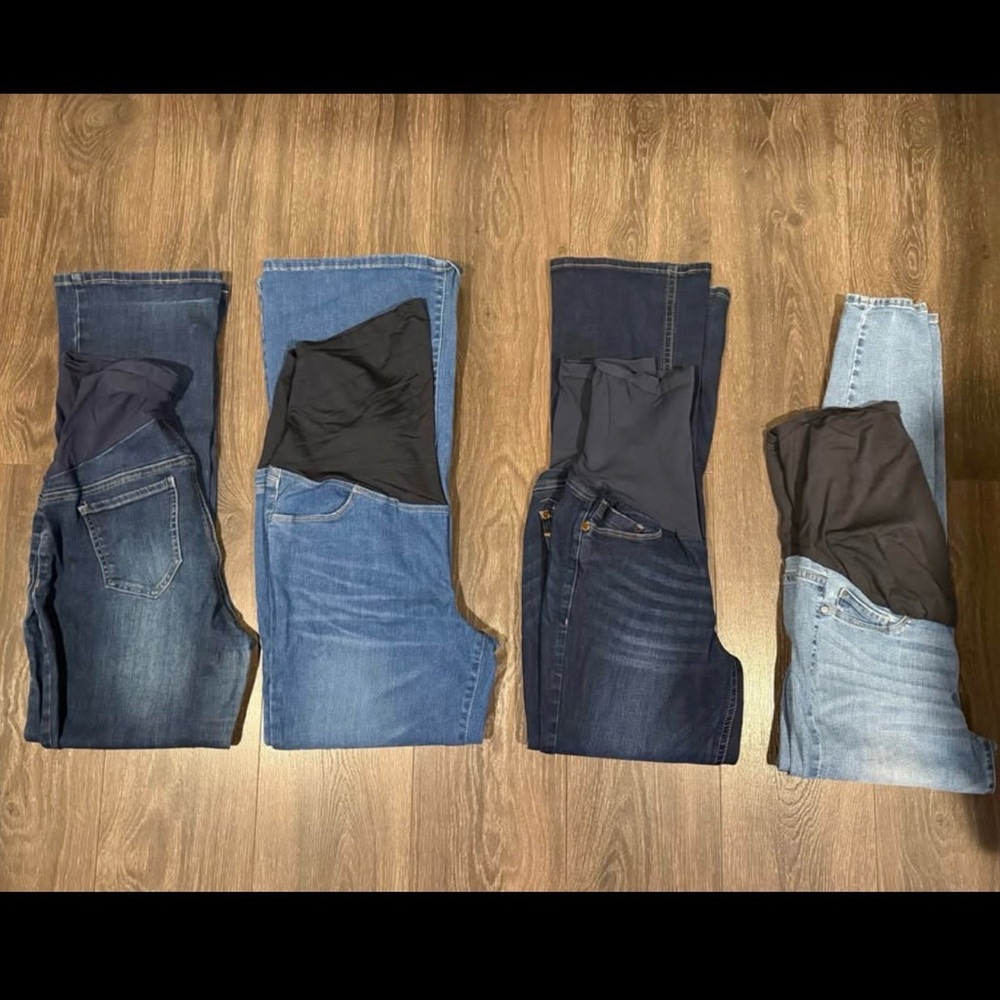 Isabel Maternity by Ingrid & Isabel Flare & Skinny Jeans (READ DESCRIPTION) 8-10